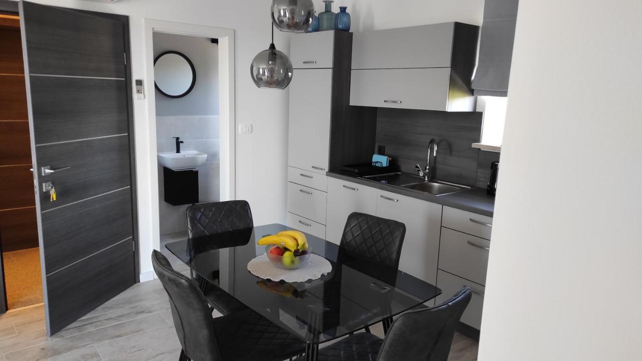 New Vivano V I D With Amazing View * Zambratija (Istria)