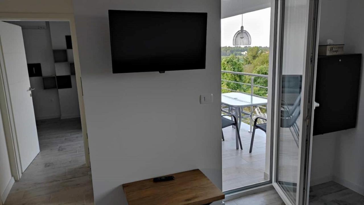 New Vivano V I D With Amazing View Zambratija (Istria)