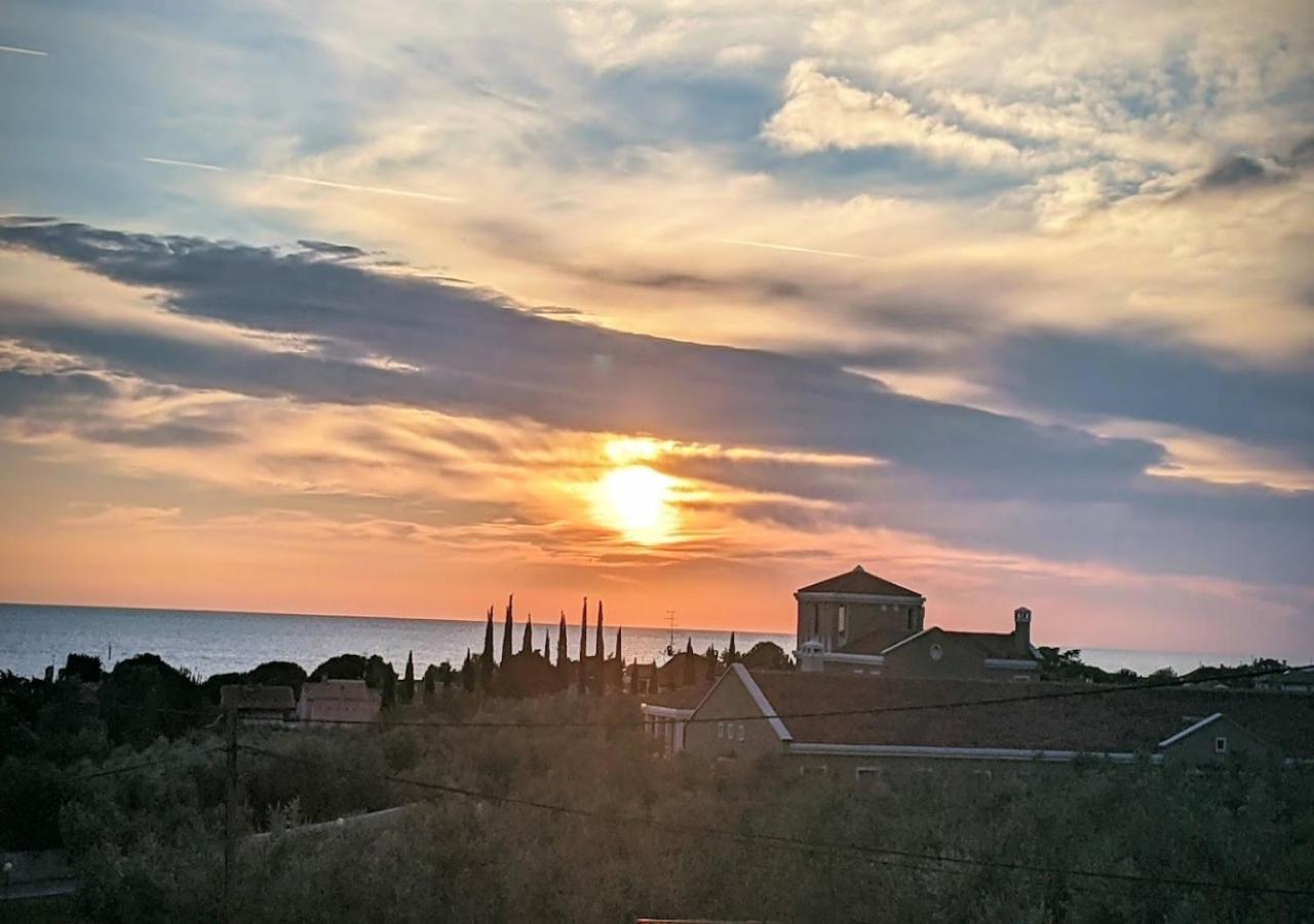 New Vivano V I D With Amazing View * Zambratija (Istria)