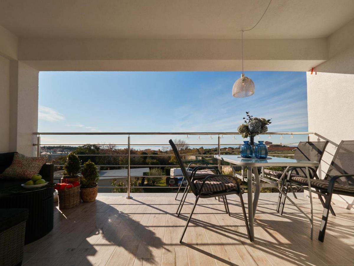 Apartma New Vivano V I D With Amazing View Zambratija (Istria)