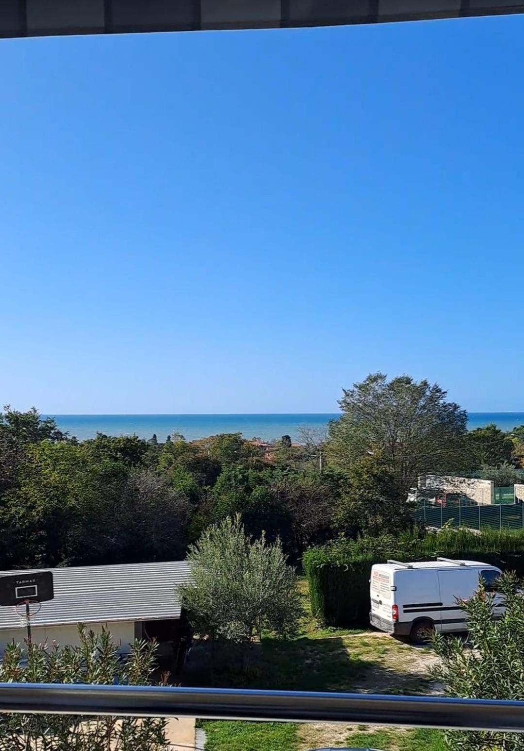 New Vivano V I D With Amazing View Apartment *
